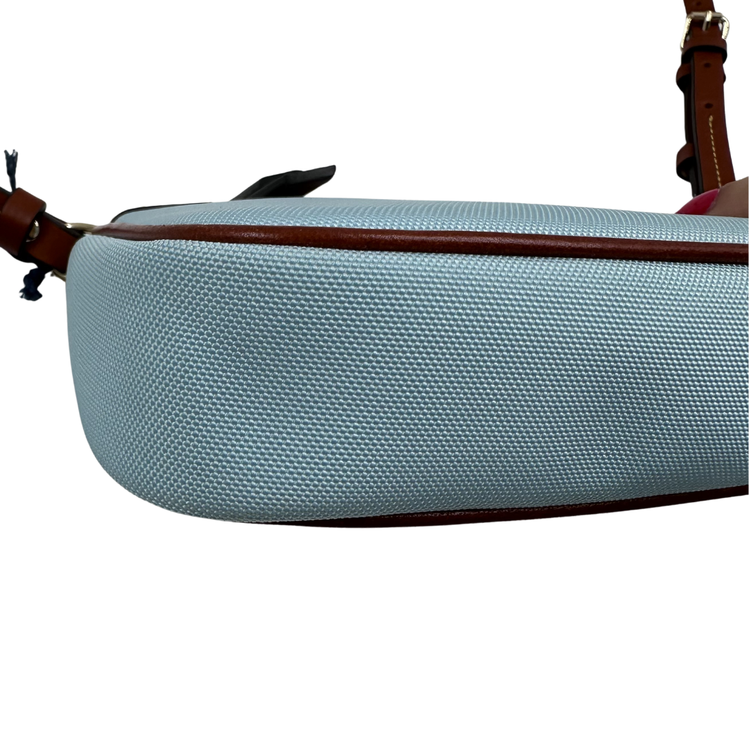 Dooney & Bourke Pouchette