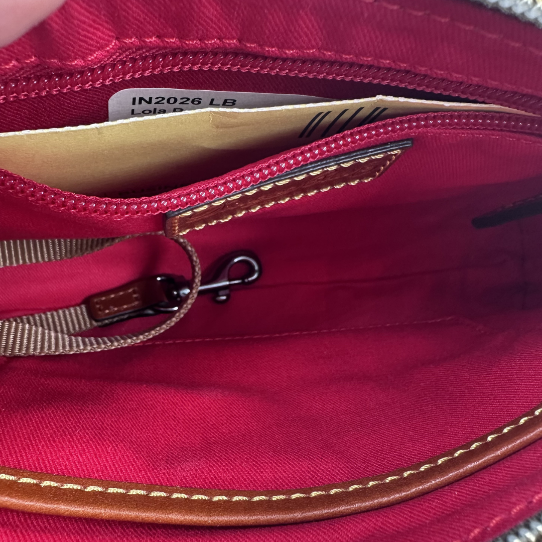 Dooney & Bourke Pouchette