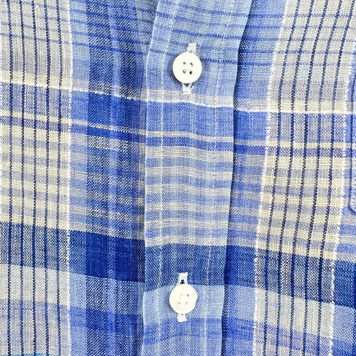 Frank & Eileen Blue Button Down