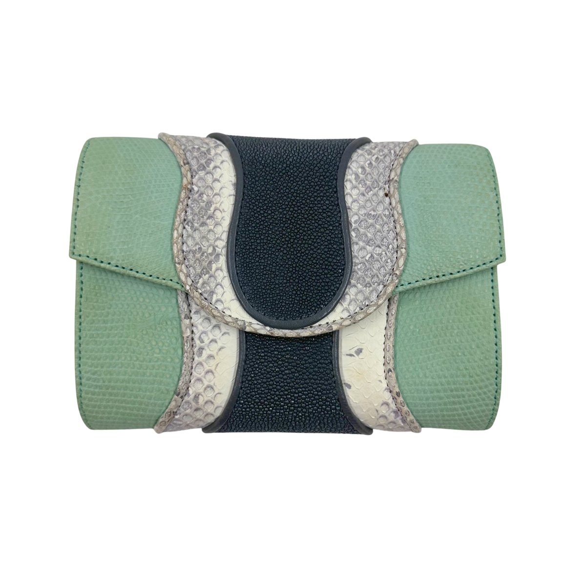 Khirma Eliazov Clutch