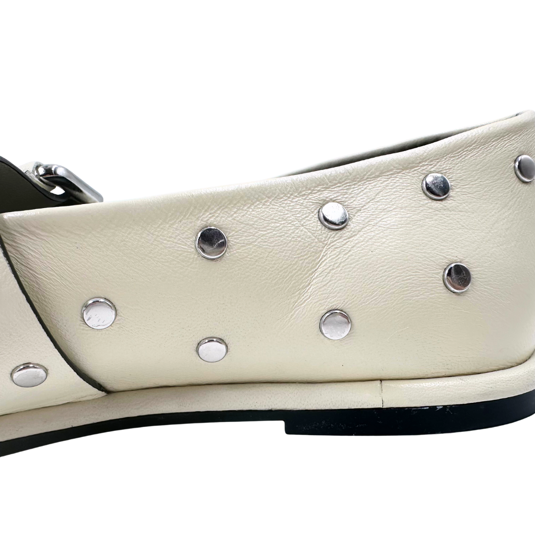 Me + Em 7 37 Cream & Silver Leather Flats