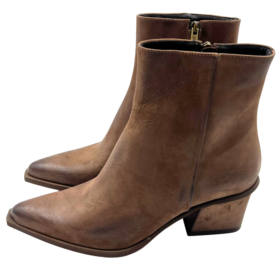 Cordani 41 Brown Suede Booties