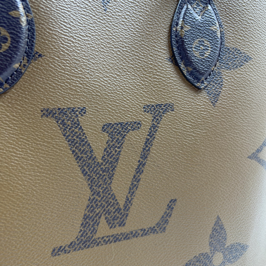 Louis Vuitton OnTheGo MM