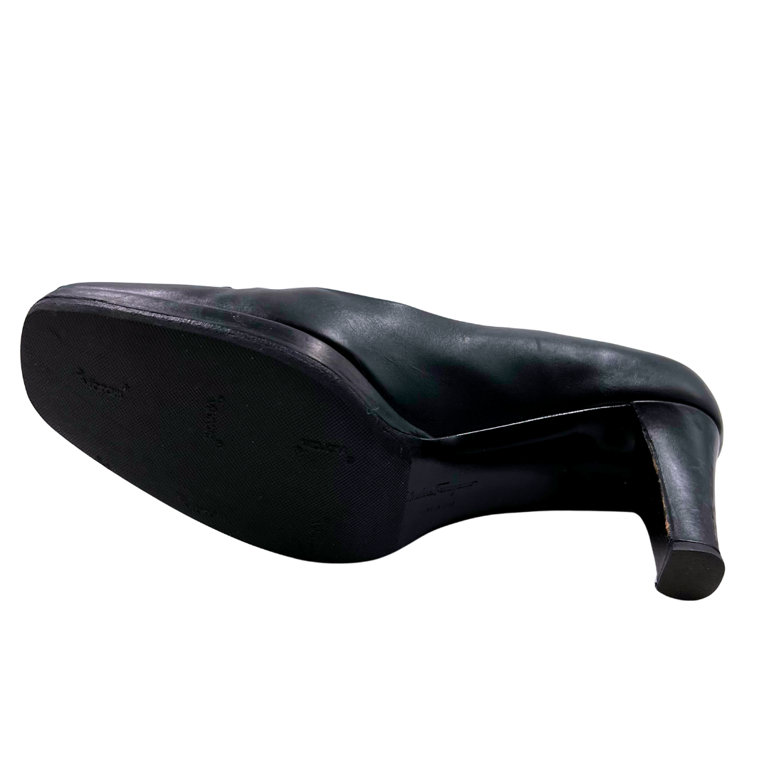 Salvatore Ferragamo 9.5 Black Leather Heels – Chic Consignment LLC