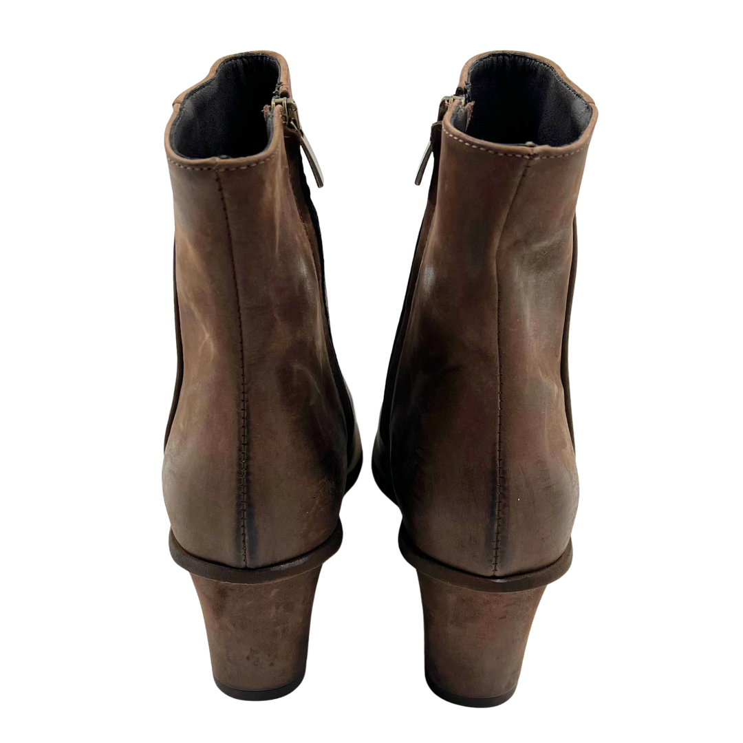 Cordani 41 Brown Suede Booties