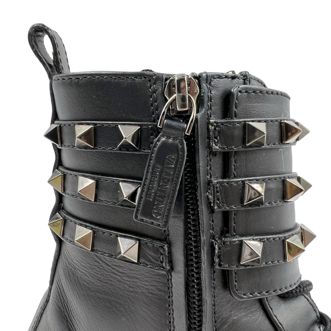 Valentino Garavani 7.5 37.5 Rockstud Moto Boot