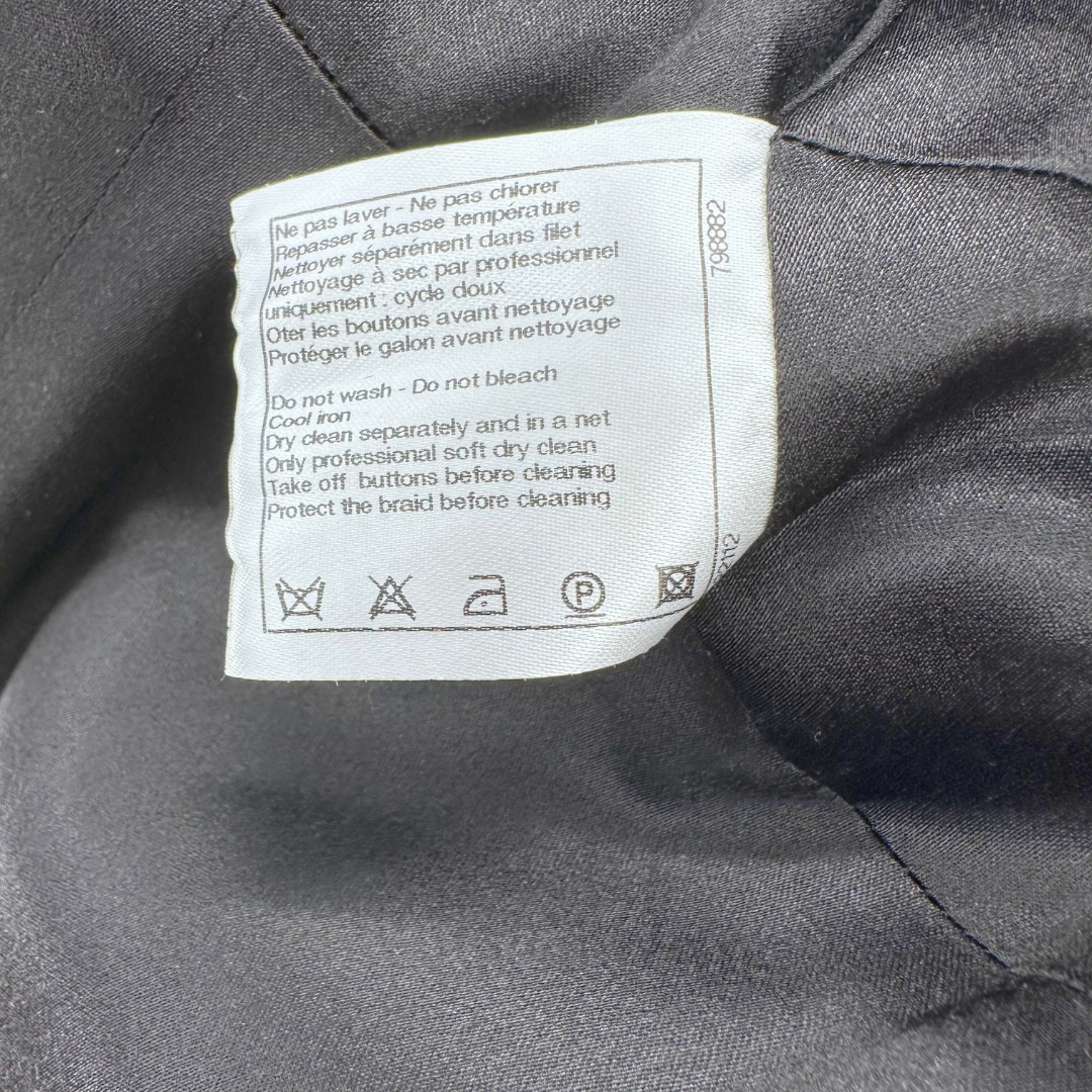 Chanel Size 10 42 Black/white Coat