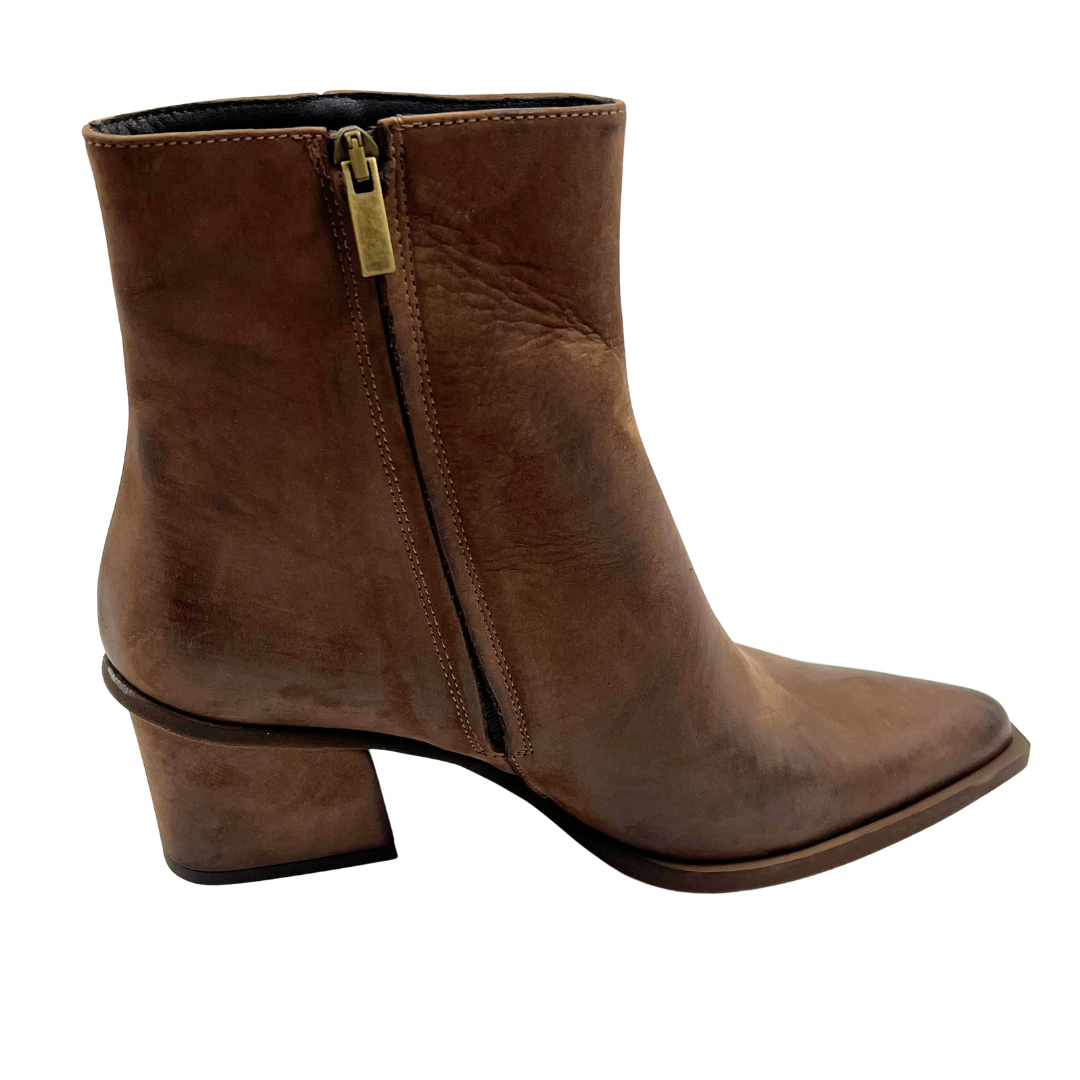 Cordani 41 Brown Suede Booties