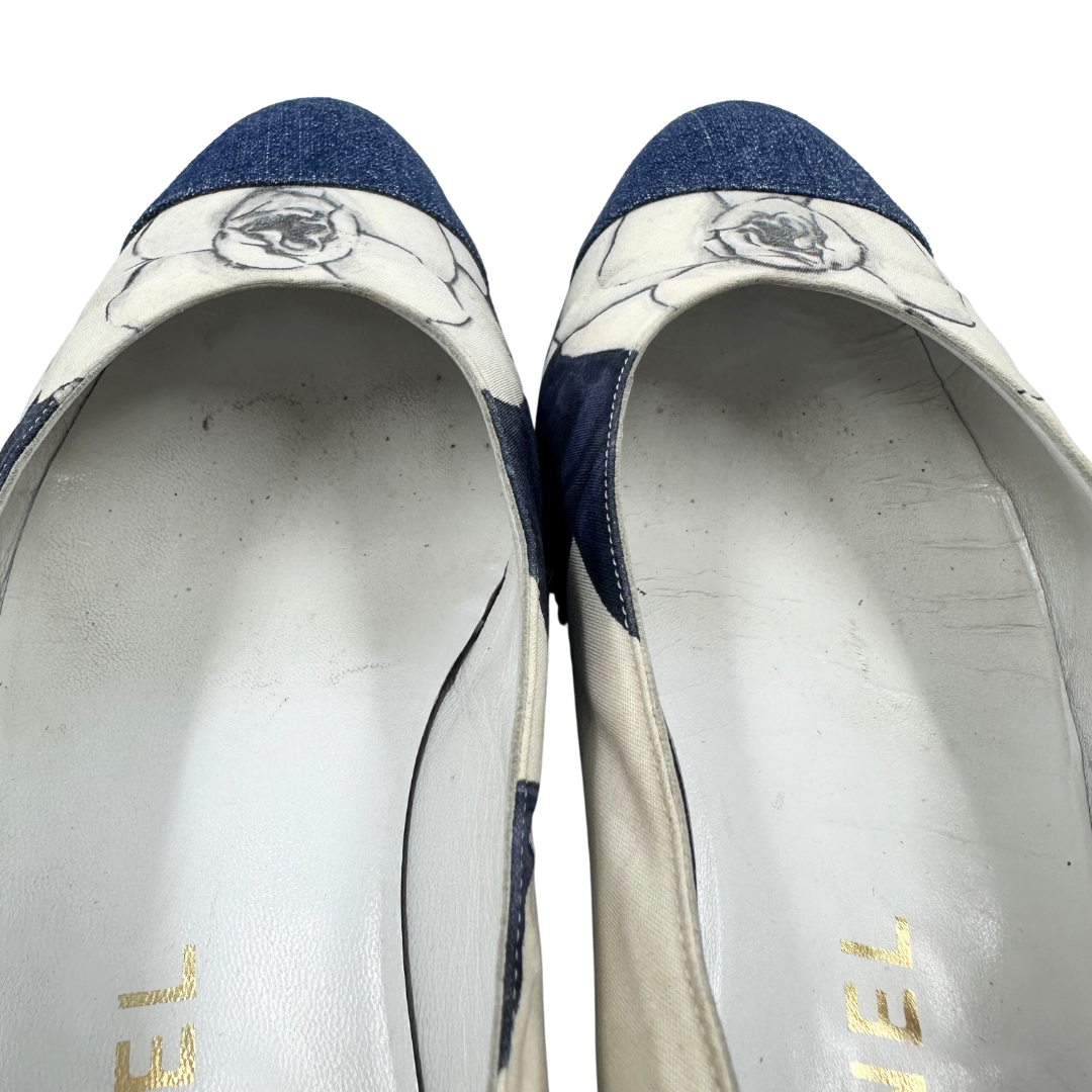 Chanel 8 38 denim/cream Flats