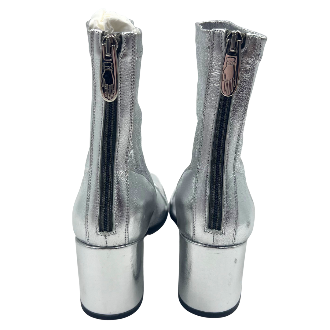 Nomasei 37 Silver Booties