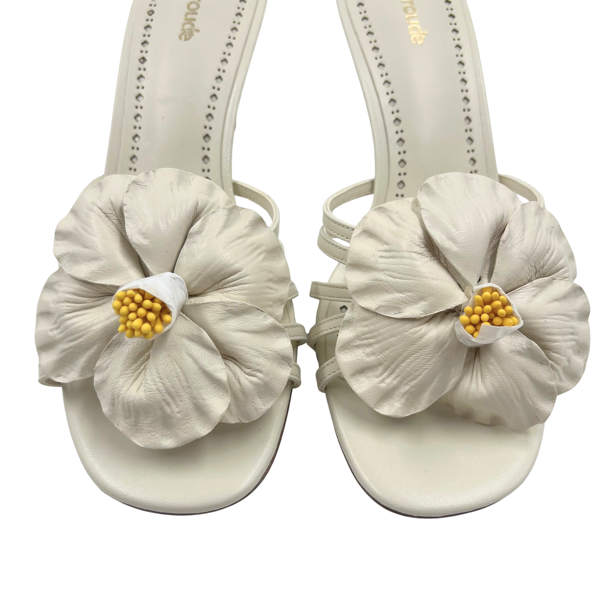Larroude 9.5 Cream Heels