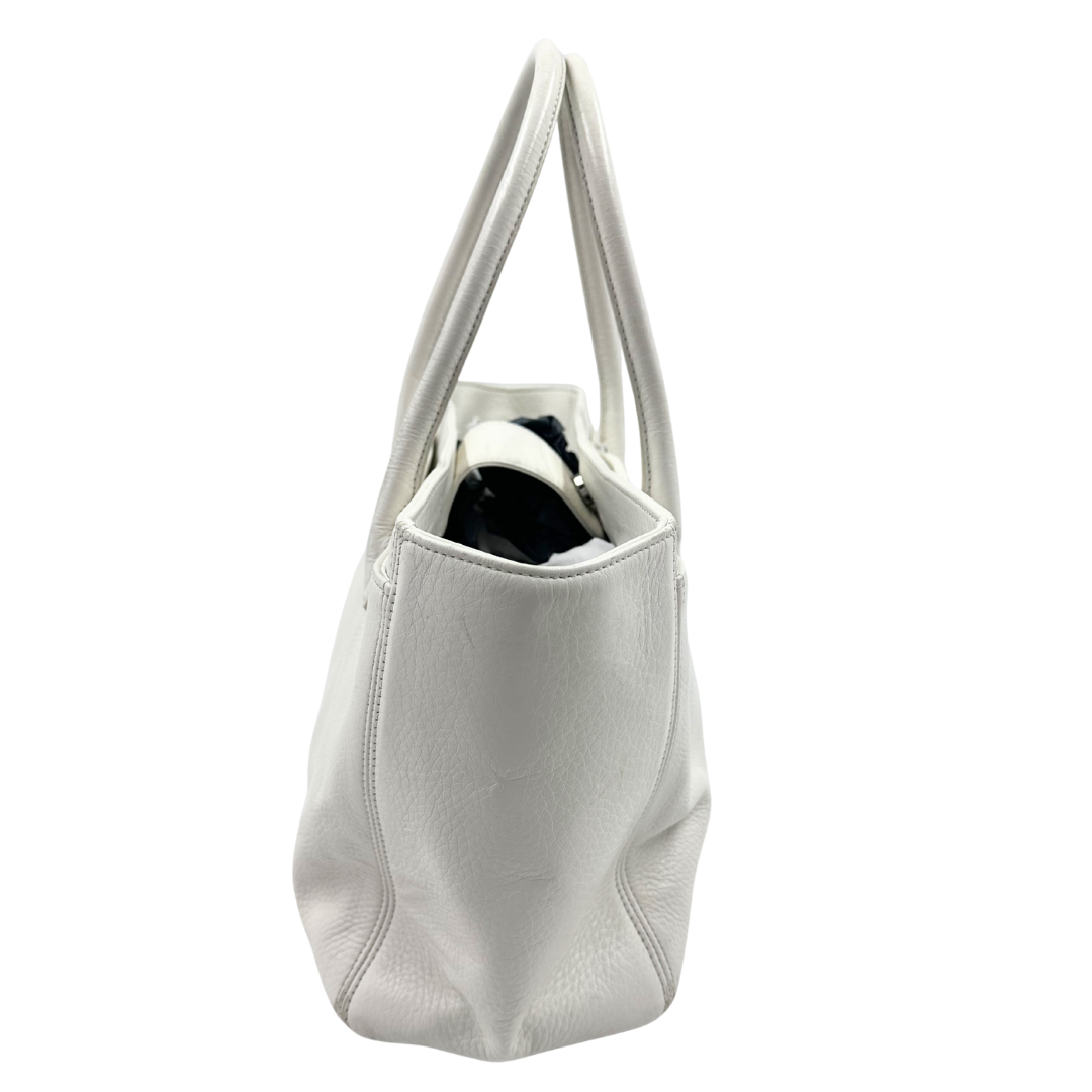Chanel Exective Tote Two-way bag