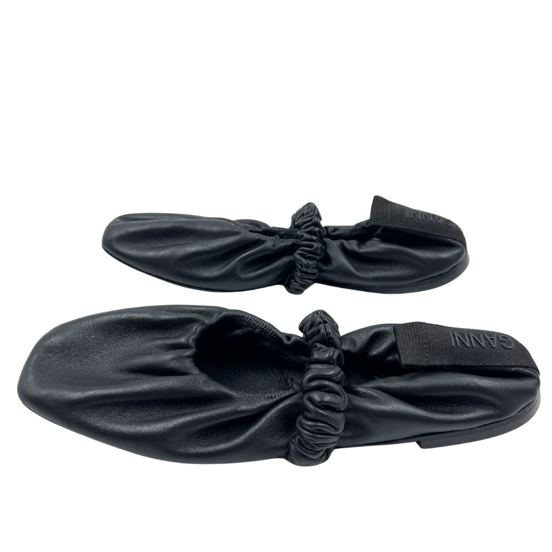 Ganni 40 Black Flats