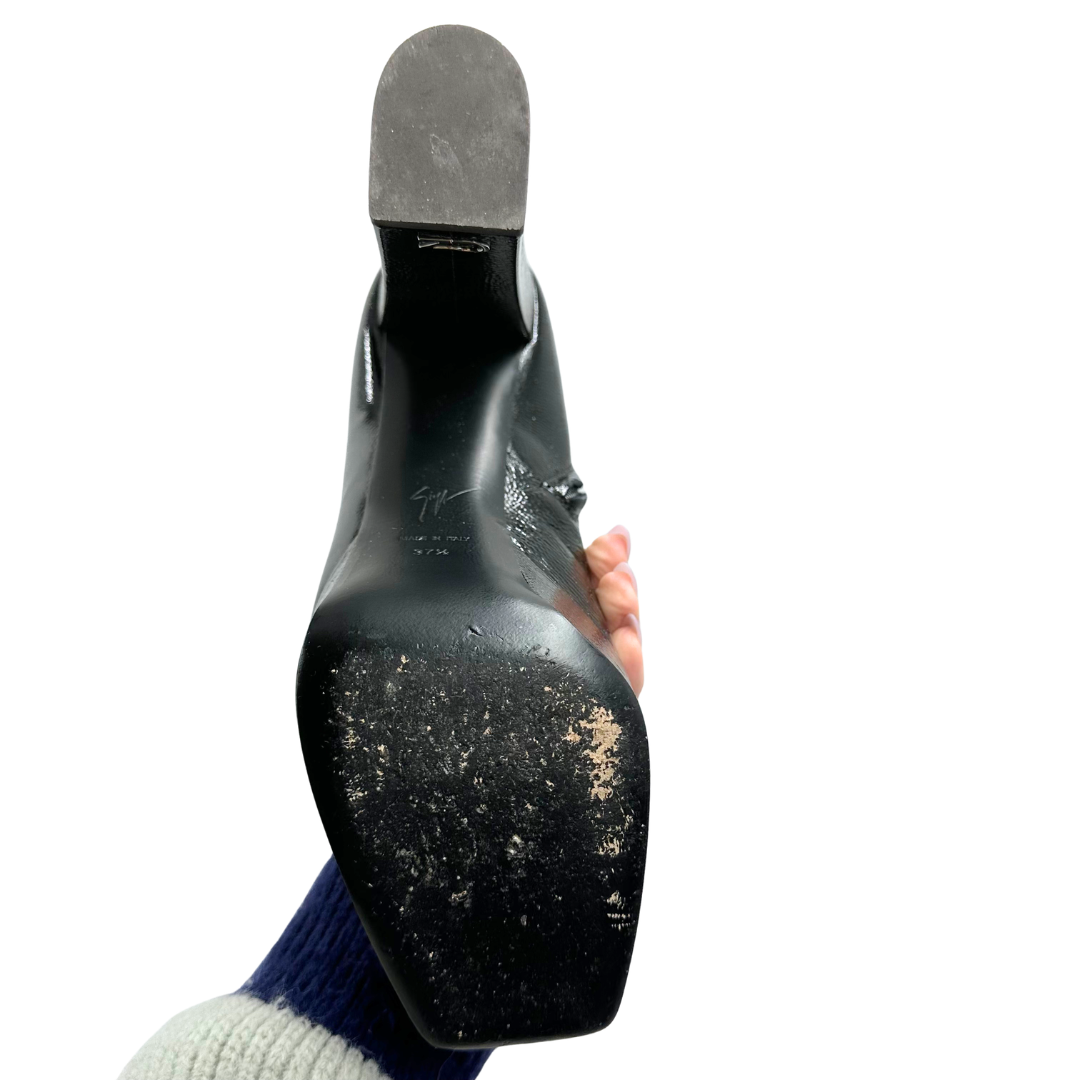 Giuseppe Zanotti 37.5 Black Leather Booties