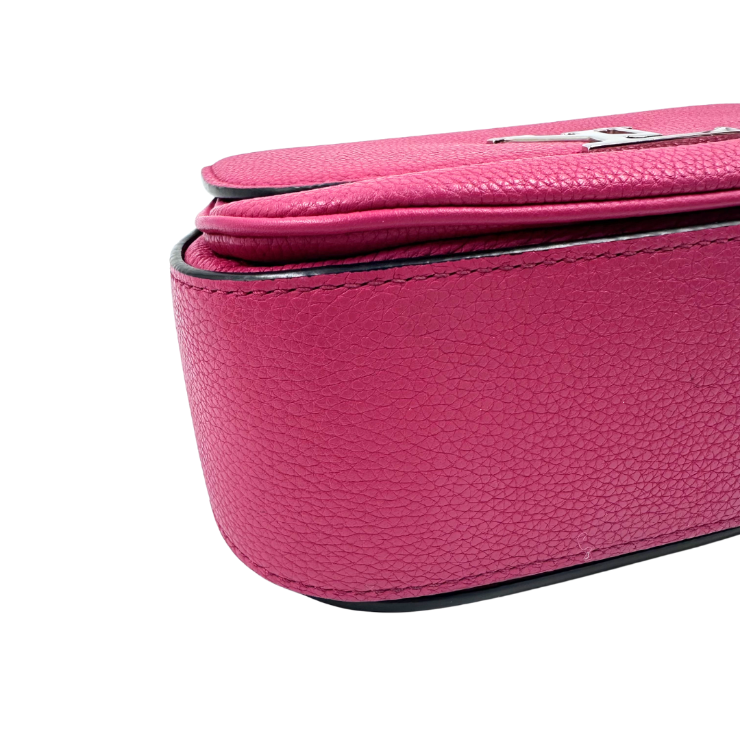 Louis Vuitton Neo Vivienne Crossbody