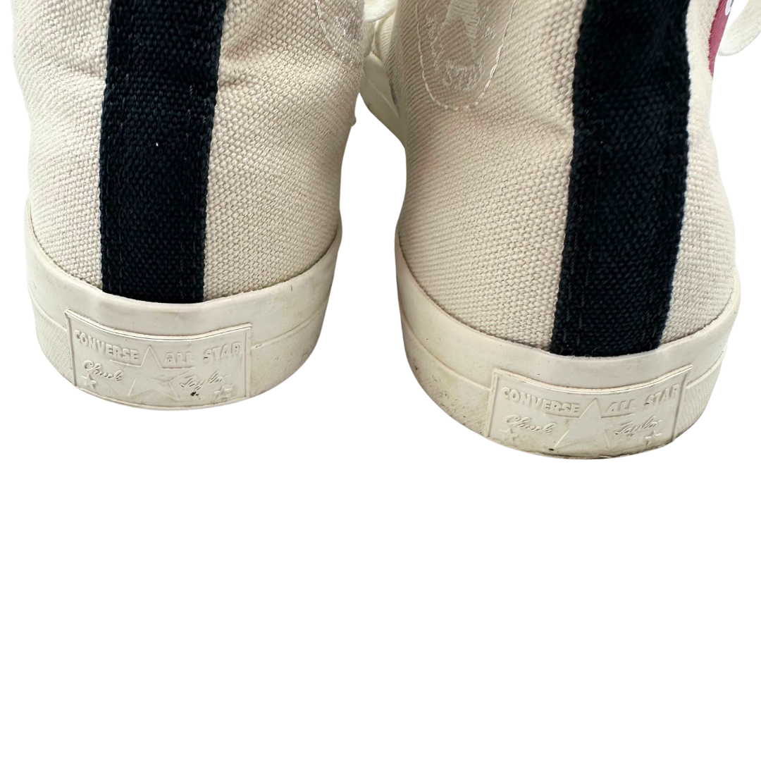 Converse 10 Cream Sneakers