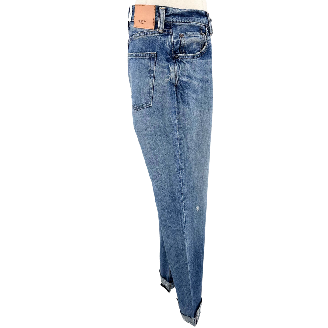 Moussy Size 27 Medium Wash Jeans