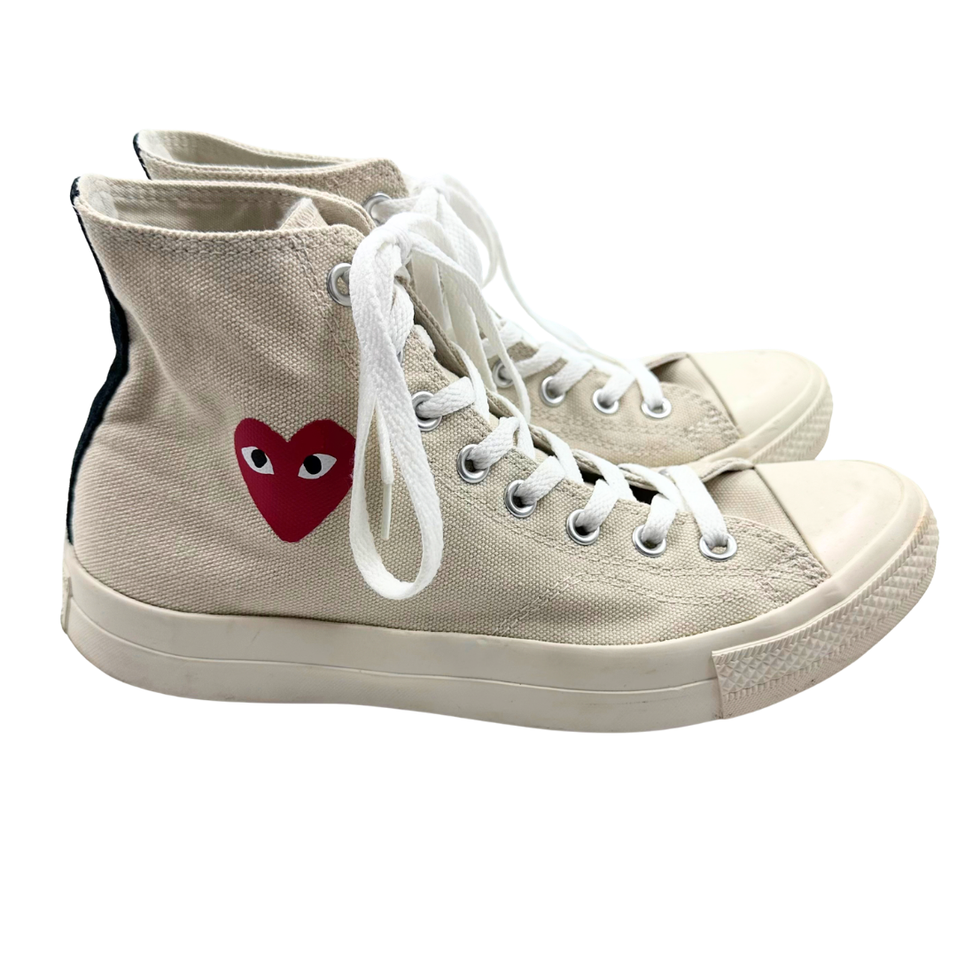 Converse 10 Cream Sneakers