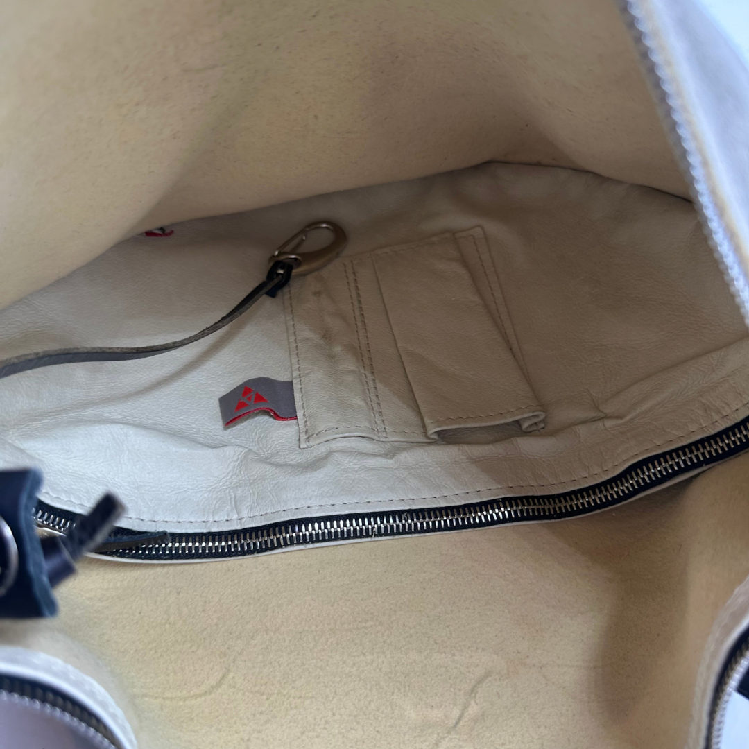 Ackermann Shoulder Bag