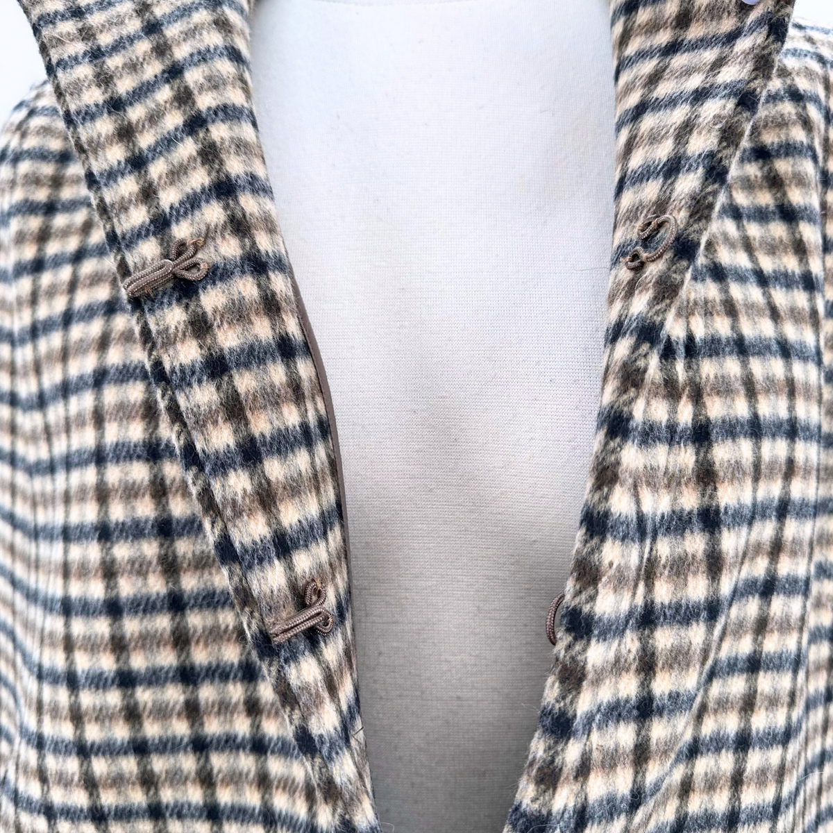 Alice Walk Size S Tan Multi Color Cape
