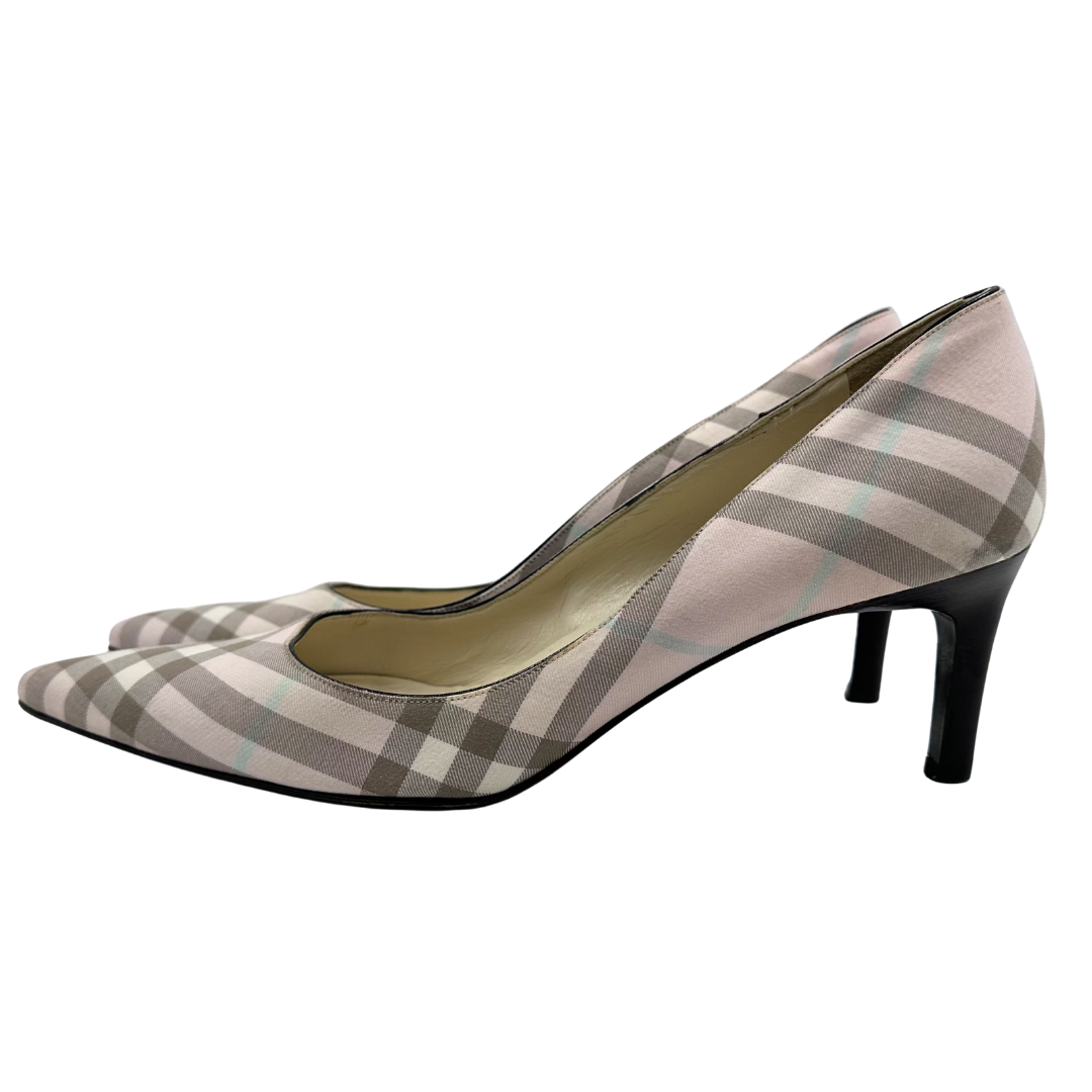 Burberry 39.5 pink/multi Canvas Heels