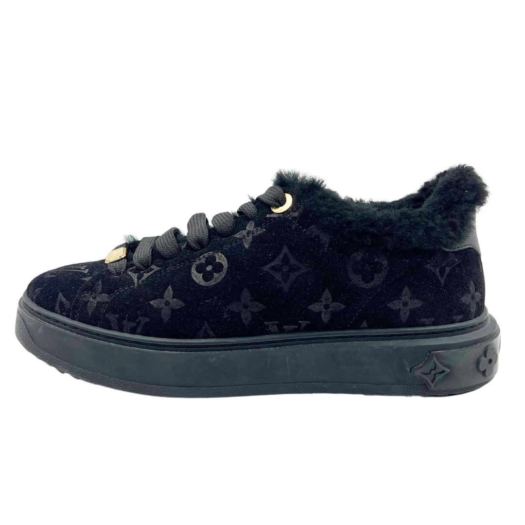 Louis Vuitton 37 Black/Gold shearling/suede Sneakers