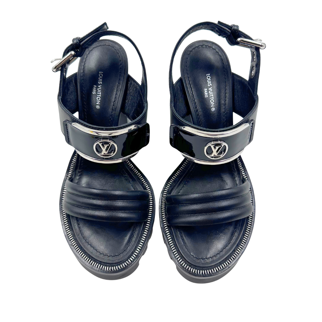 Louis Vuitton 37 Black Sandals – Chic Consignment LLC