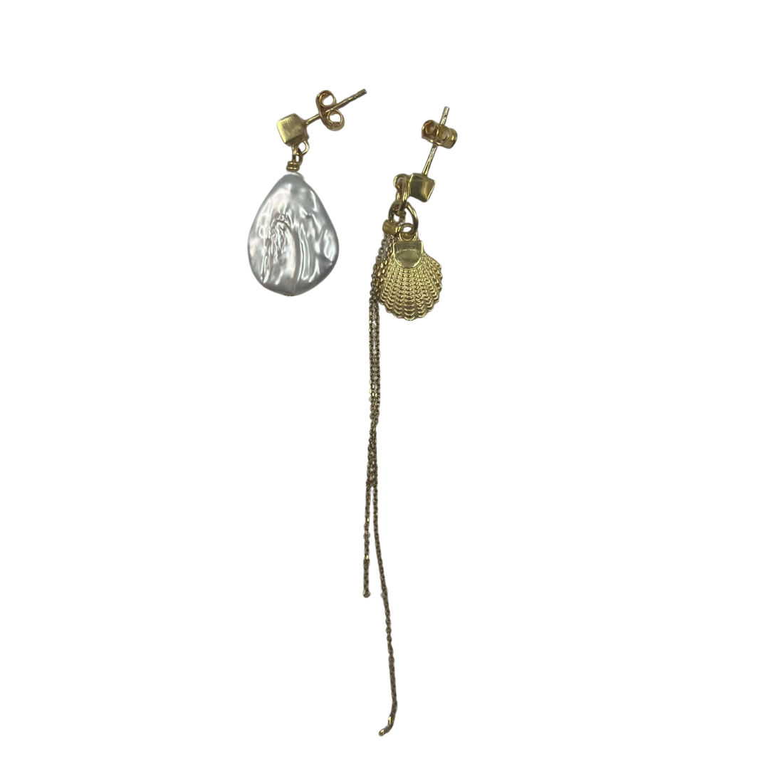 Alara Earrings