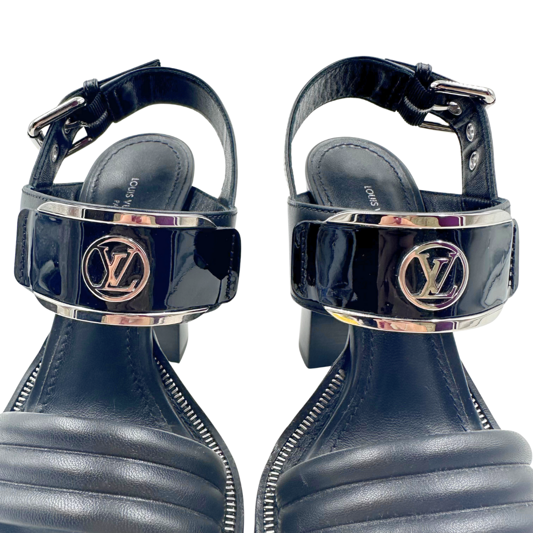 Louis Vuitton 37 Black Sandals – Chic Consignment LLC