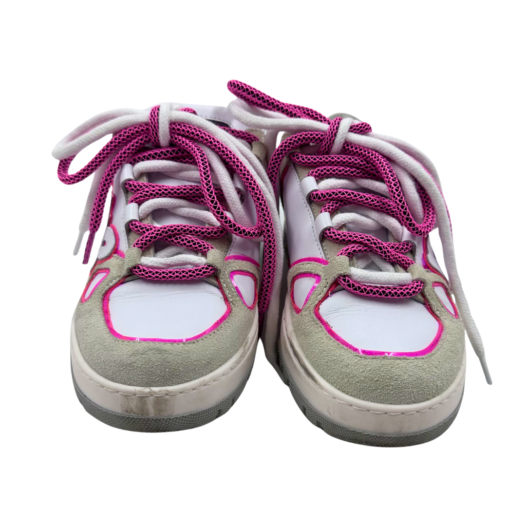 P448 37 White Sneakers