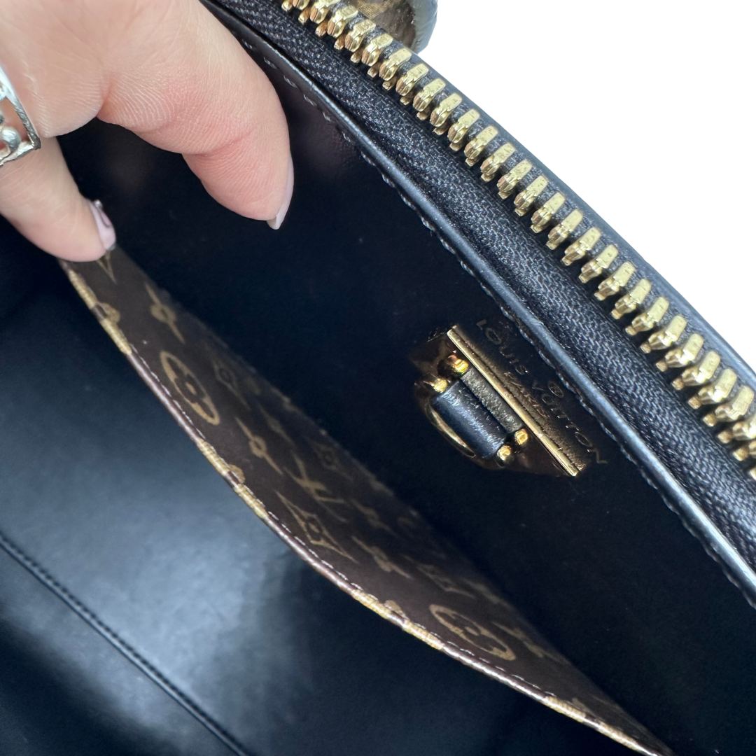 Louis Vuitton Two-way bag