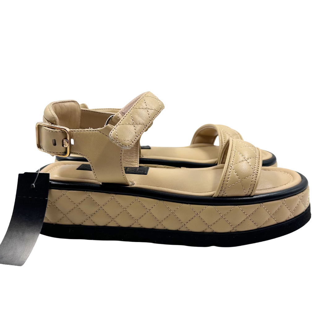 Chanel 6.5/7 37.5 Tan/Black Lambskin Sandals
