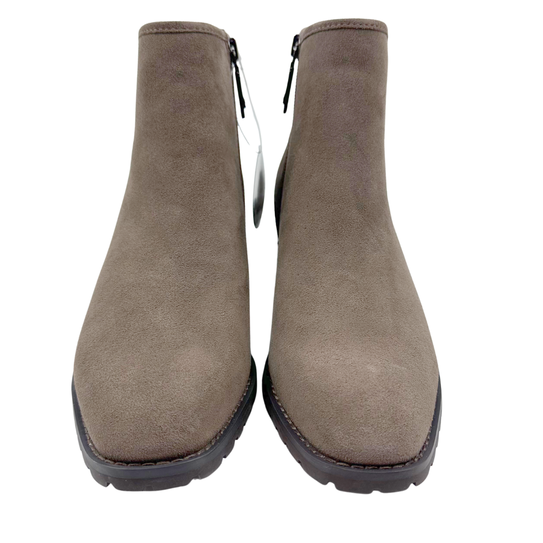 Blondo 7.5 Grey Suede Boots