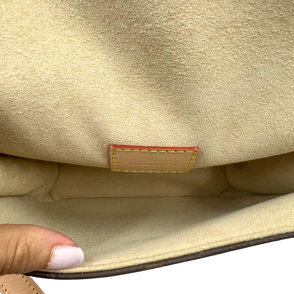Louis Vuitton Saumur BB Two-way bag
