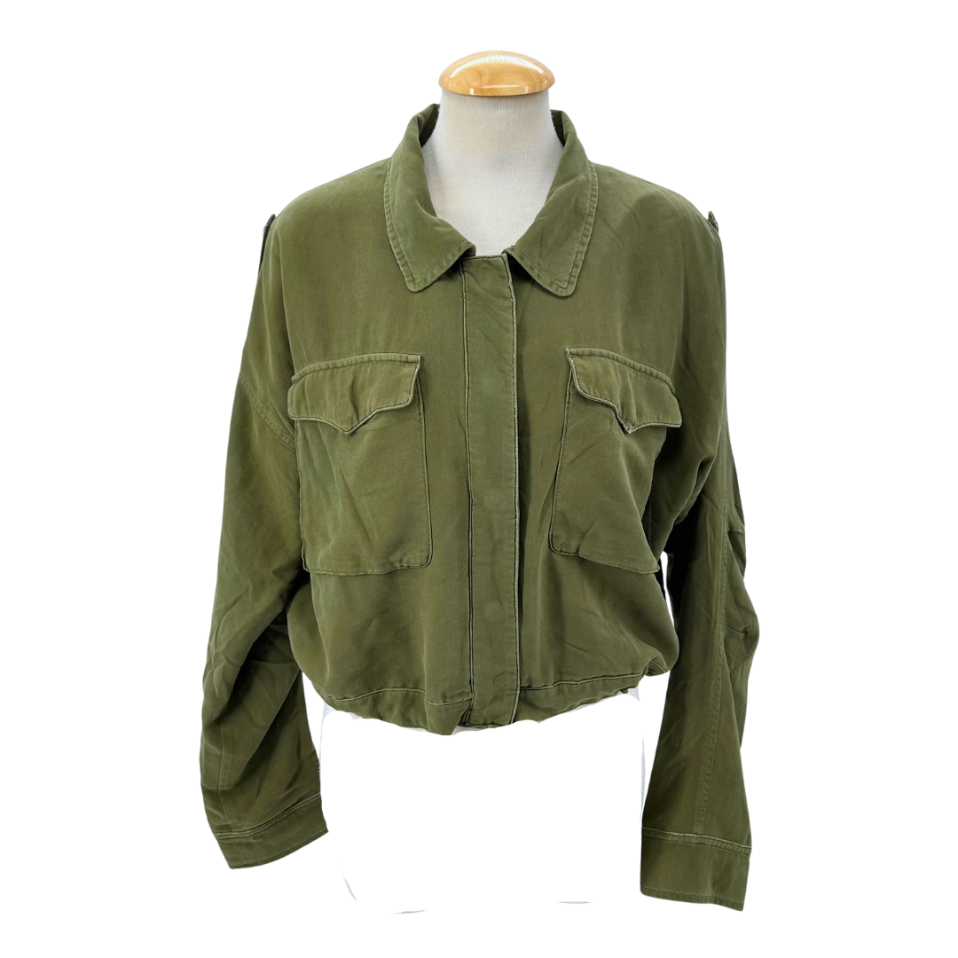 Da-Nang Army Green Jacket Da-Nang Army Green Jacket
