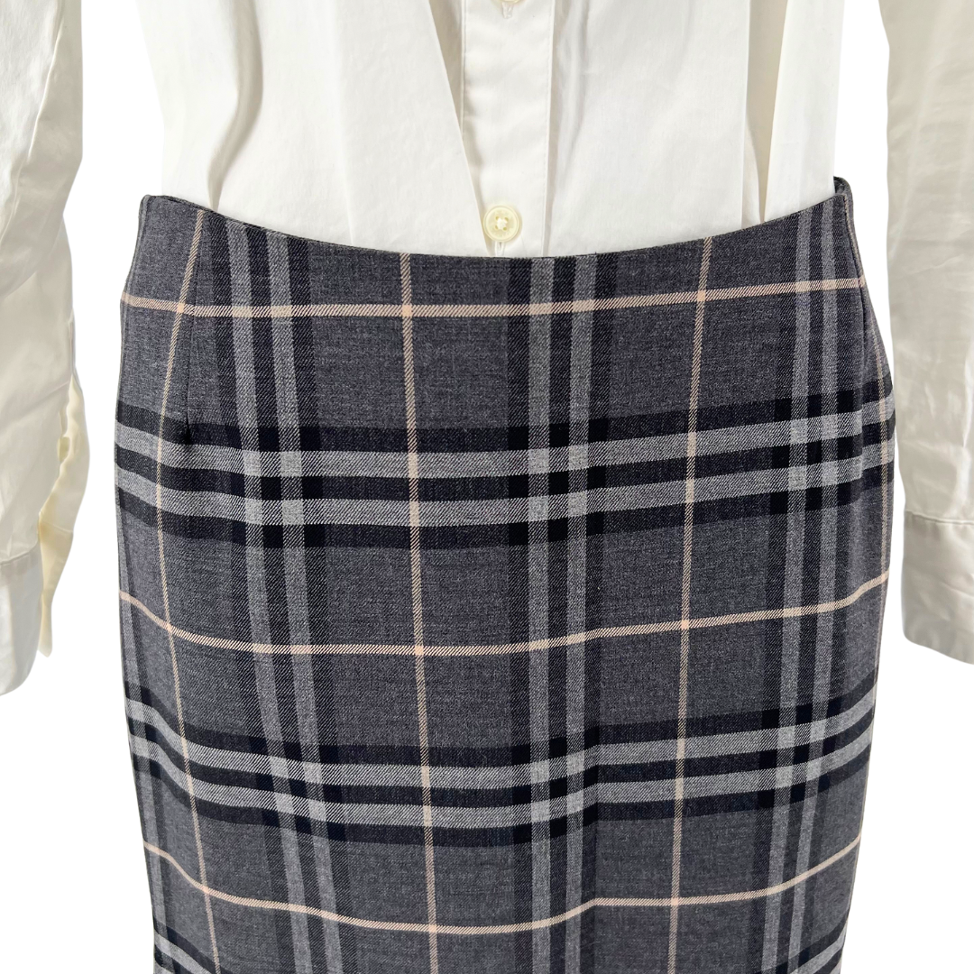 Burberry Gray Tan Skirt