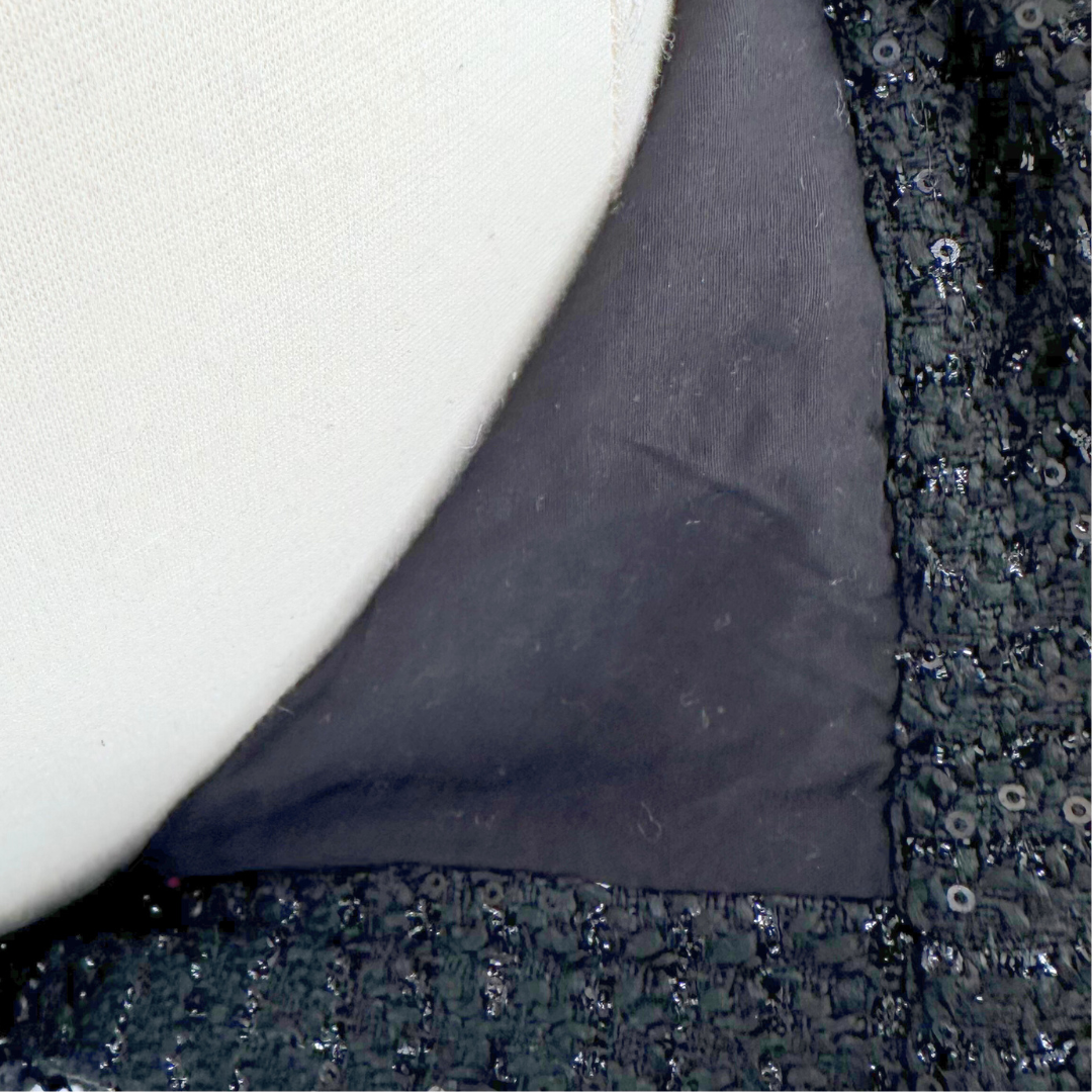 Line + Dot Size M Black Pants