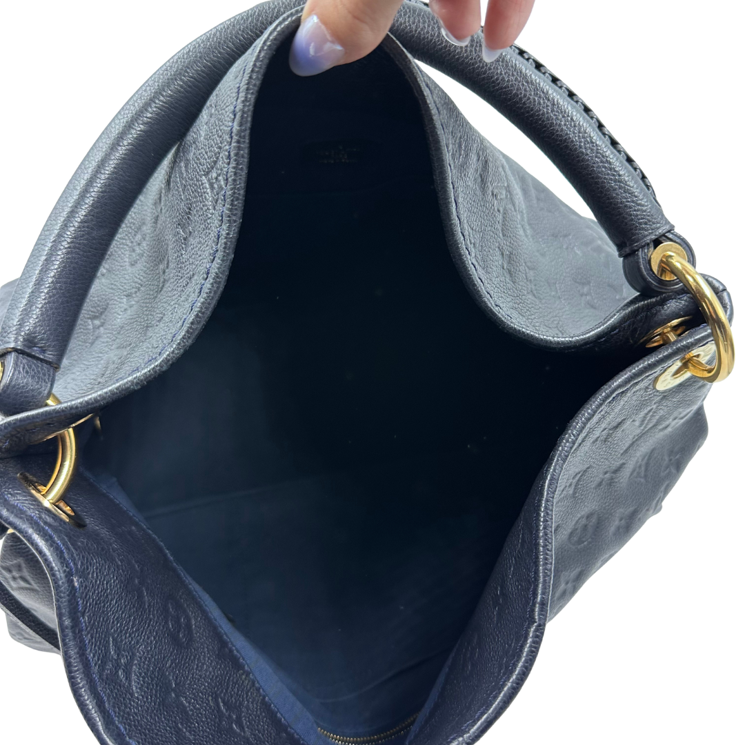 Louis Vuitton Artsy MM Hobo