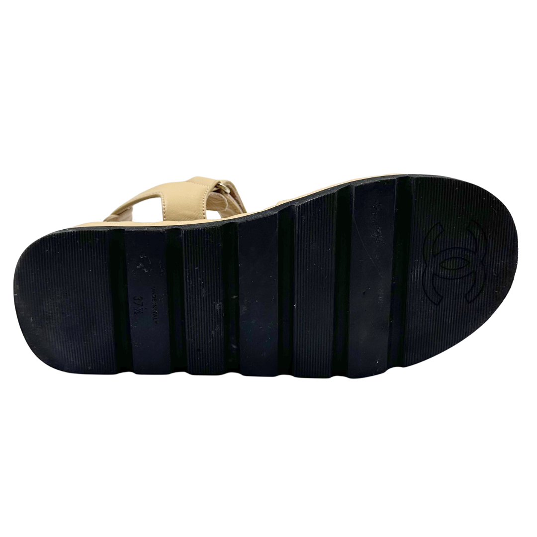 Chanel 6.5/7 37.5 Tan/Black Lambskin Sandals