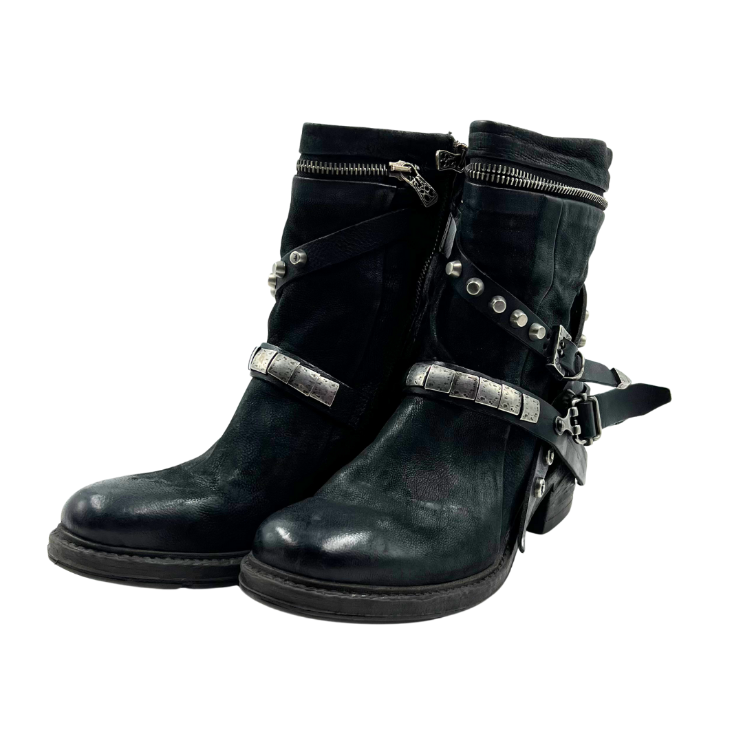 AS98 40 Black Booties