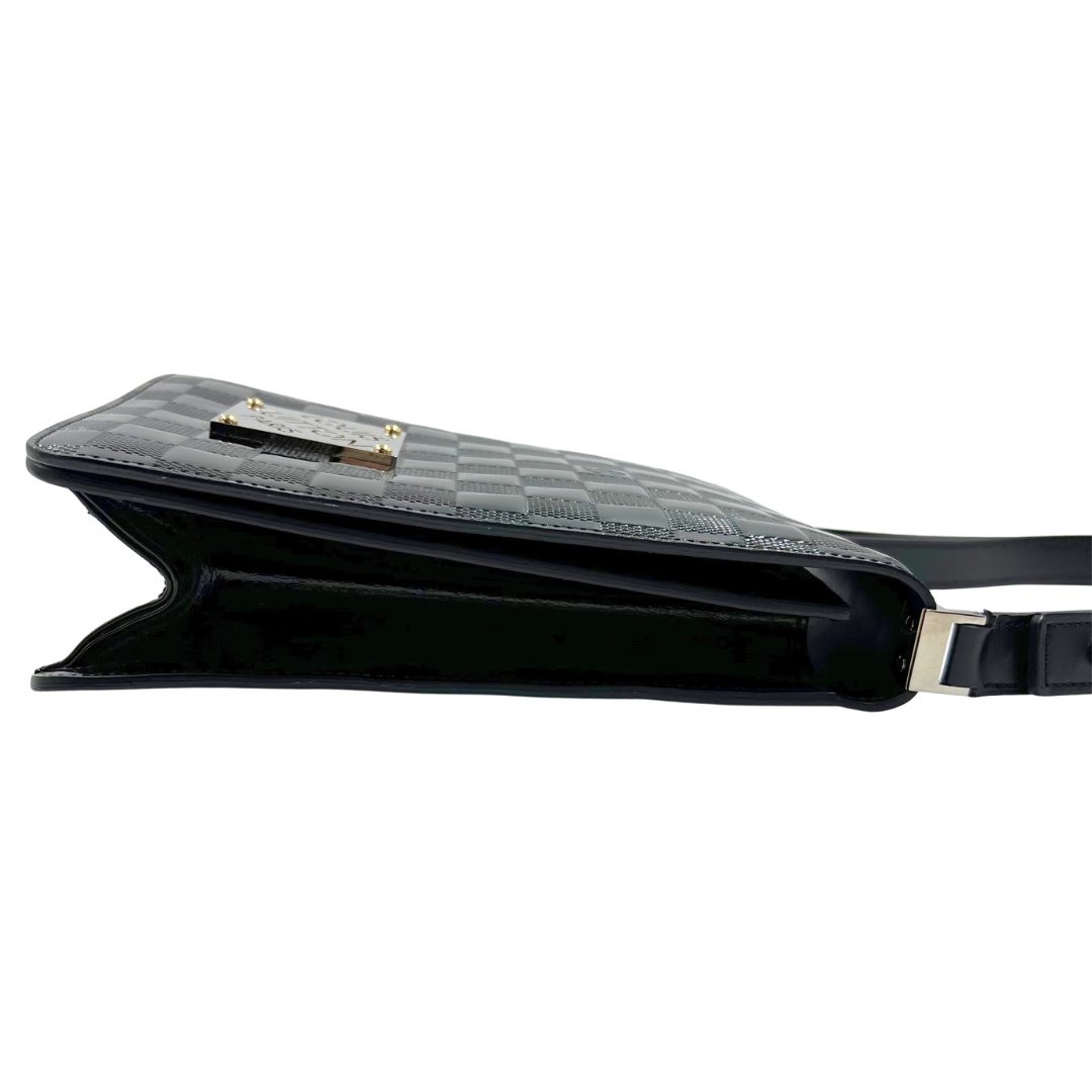 Louis Vuitton Caberet Club Shoulder bag