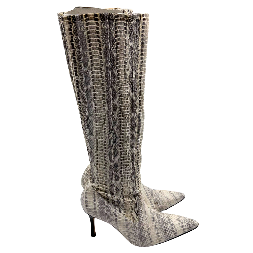 Manolo Blahnik 39.5 Cream Boots