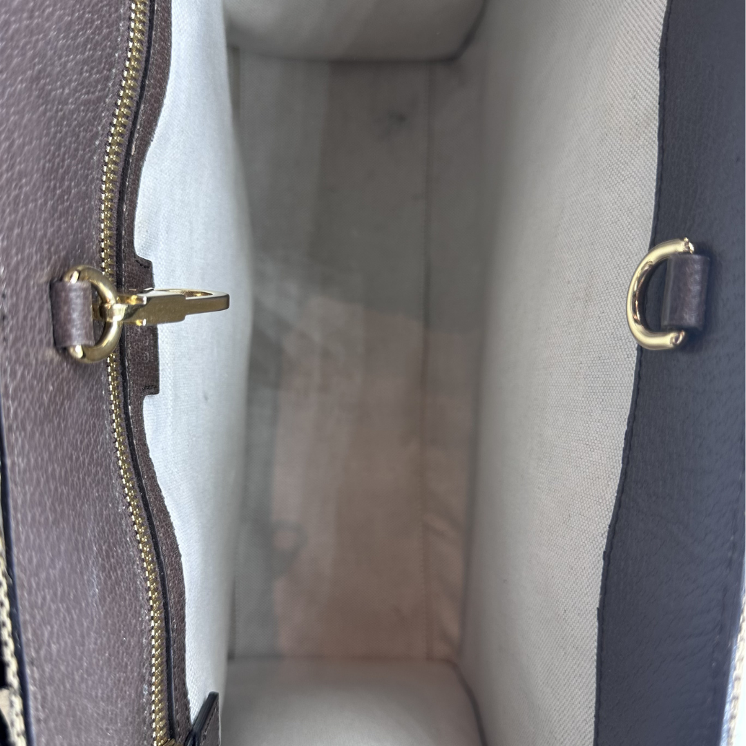Gucci Jumbo GG Web Tote