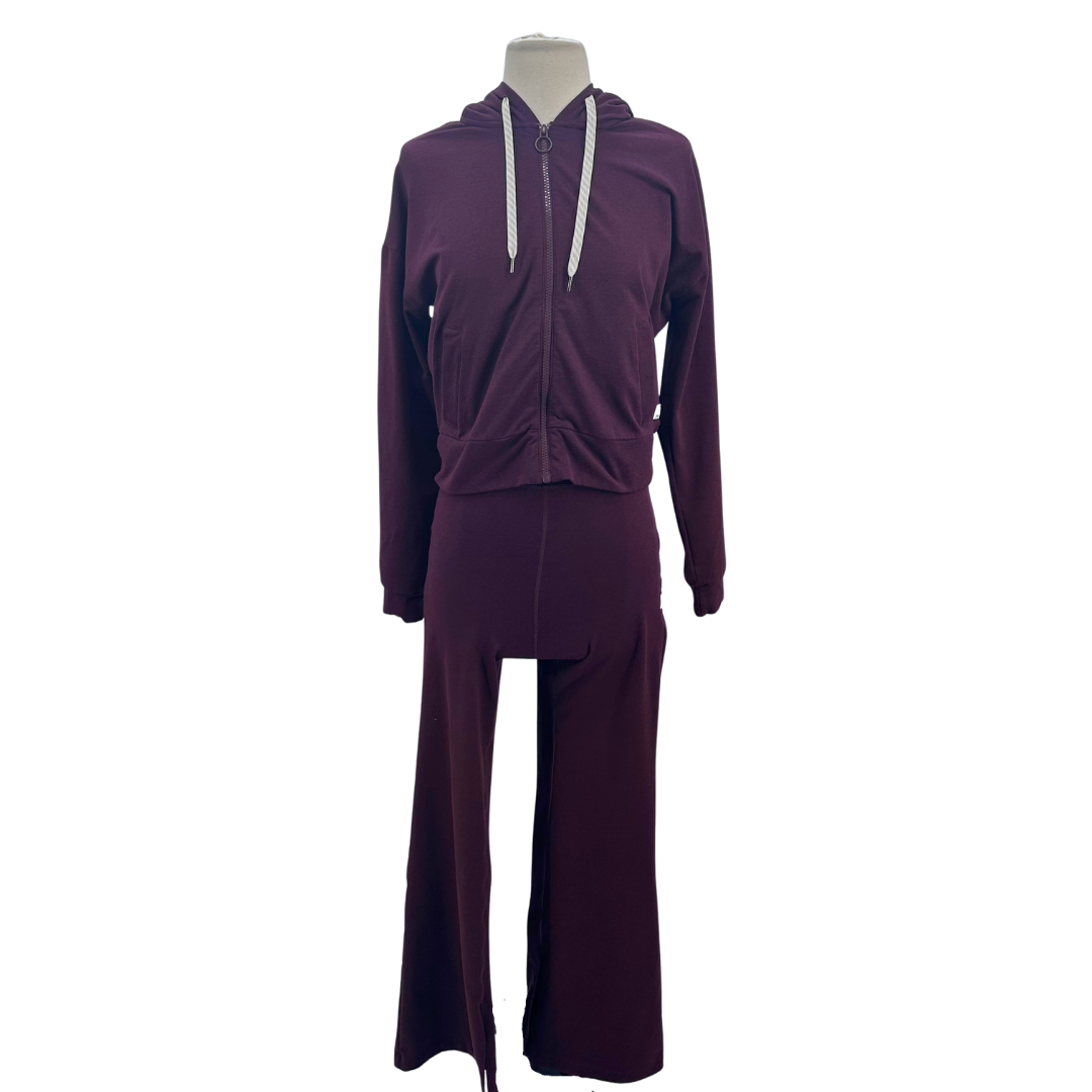 Vuori Burgundy 2-Piece Set