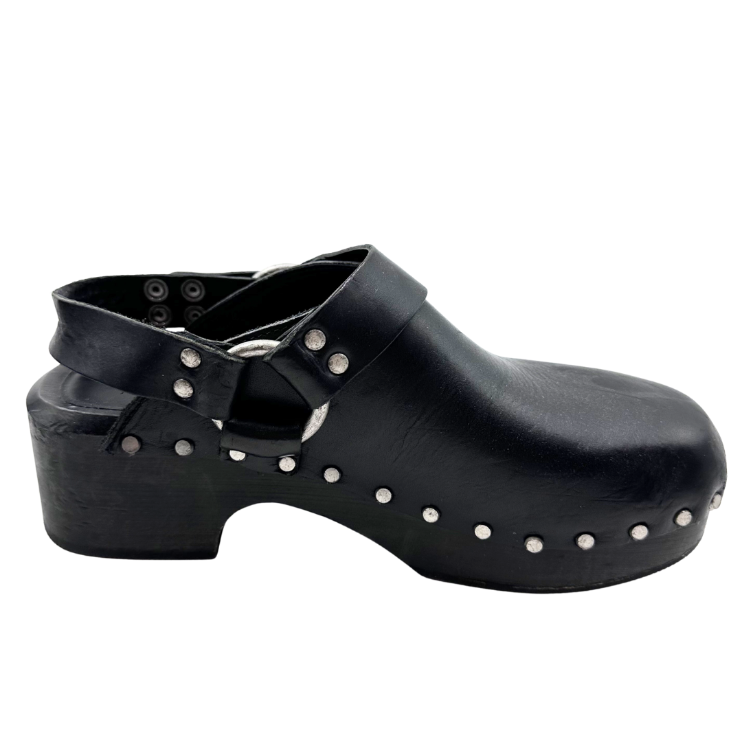 RE/DONE 39 Black Clogs