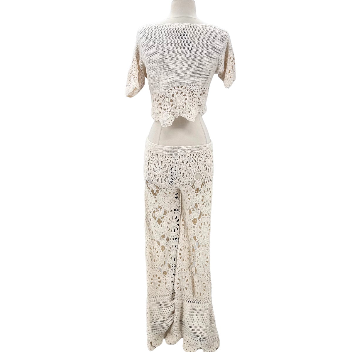 Akoia Cream 2PC Ensemble