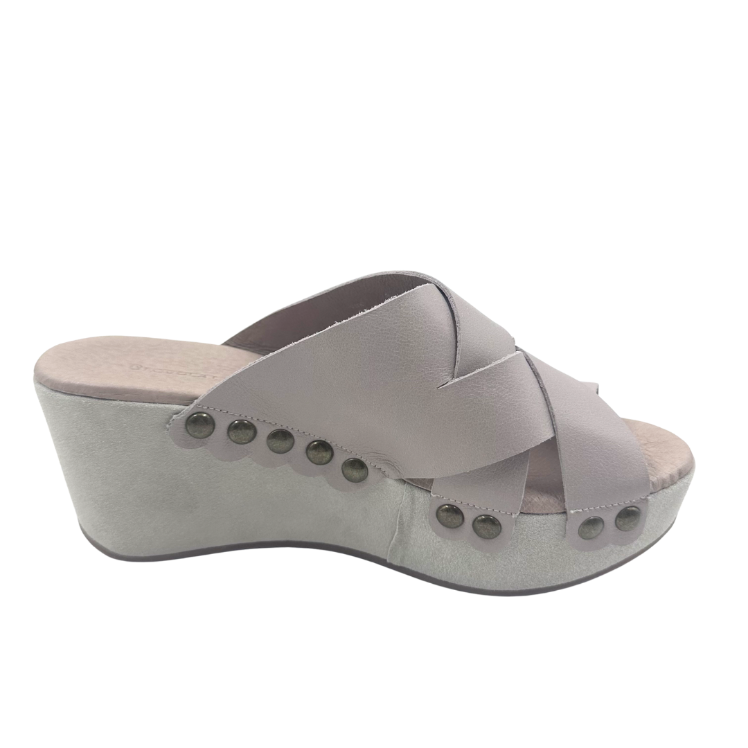 Chocolat Blu 8 Taupe Leather Slides