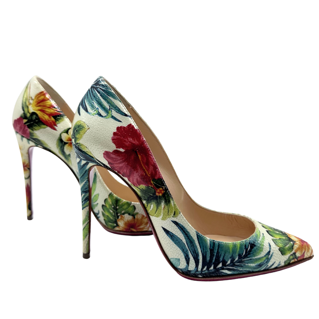 Louboutin 7 Green Pumps