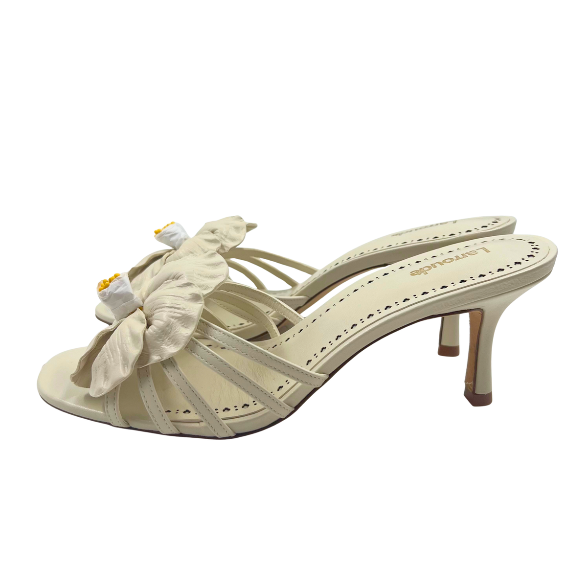 Larroude 9.5 Cream Heels
