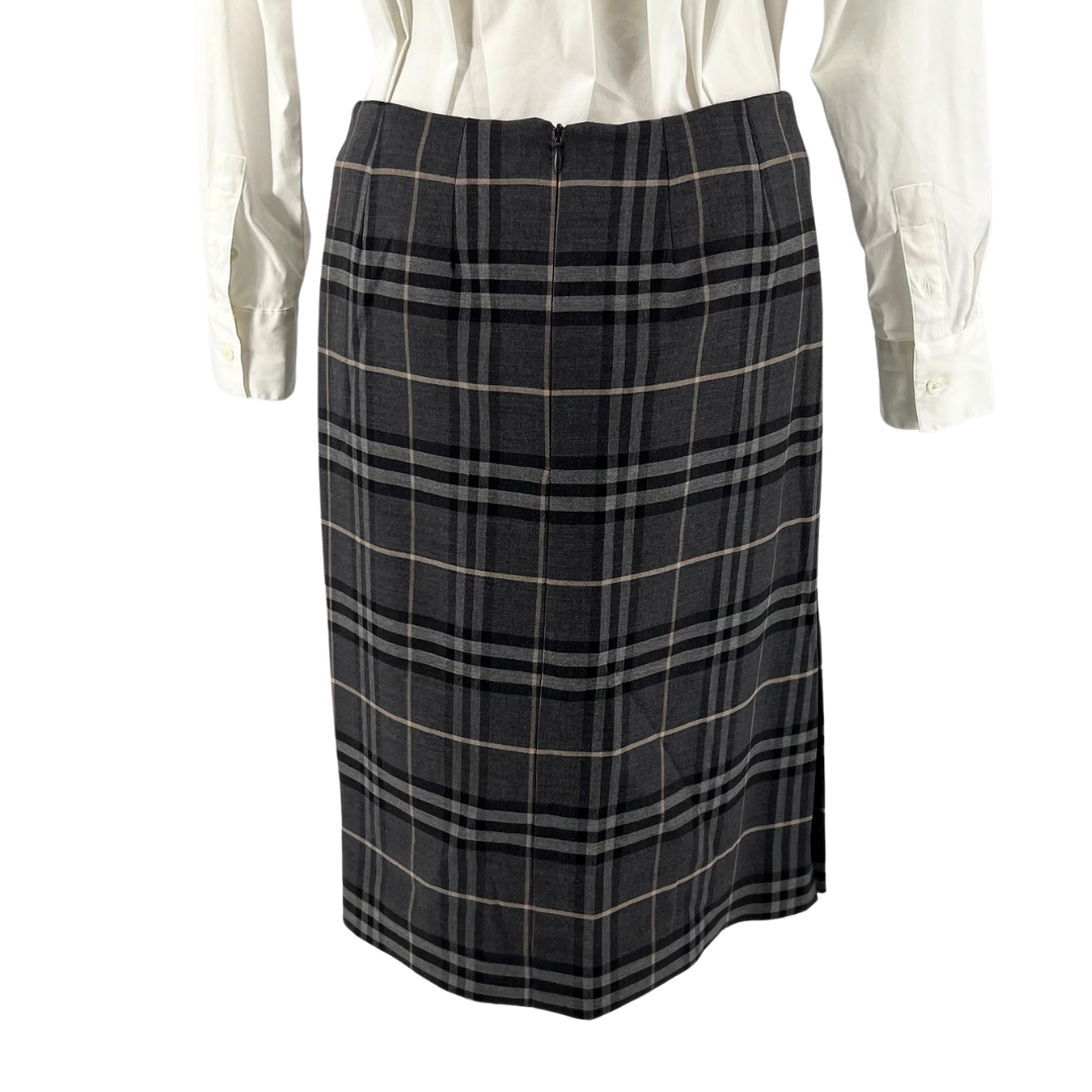 Burberry Gray Tan Skirt